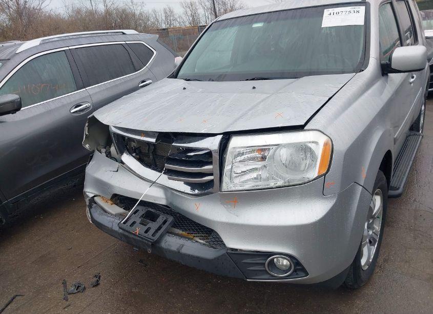 Photo 6 of 2012 Honda Pilot EX-L (VIN 5FNYF4H55CB009372)