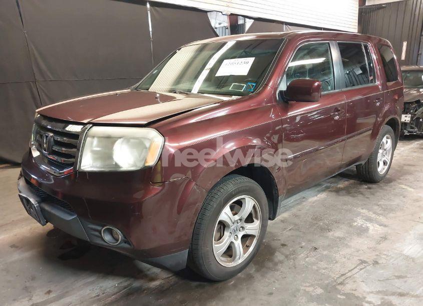 Photo 2 of 2012 Honda Pilot EX-L (VIN 5FNYF4H55CB018315)