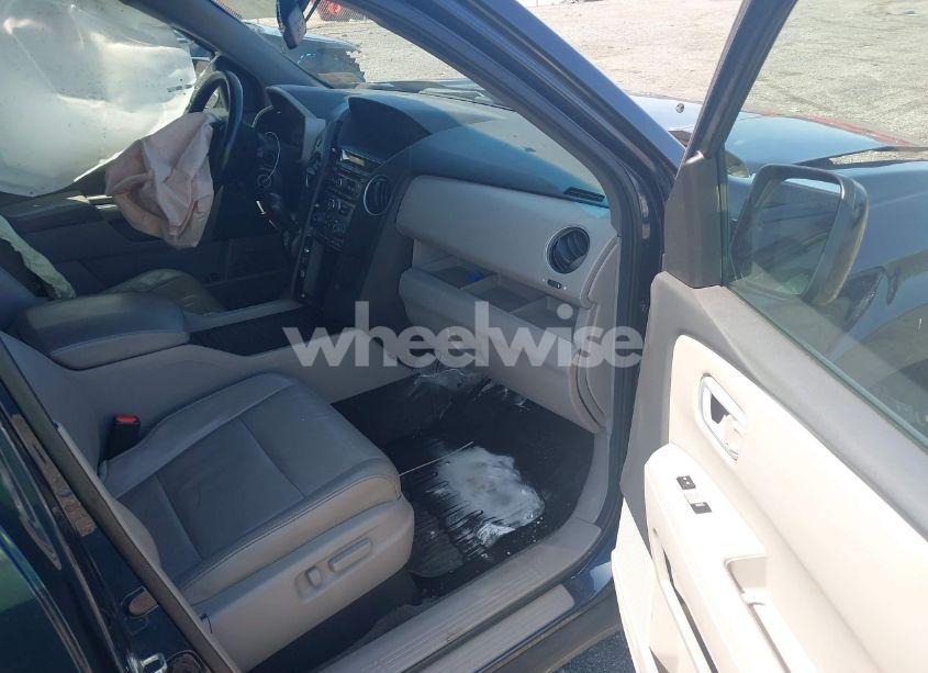 Photo 5 of 2012 Honda Pilot EX-L (VIN 5FNYF4H55CB049953)