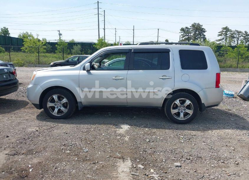 Photo 14 of 2012 Honda Pilot EX-L (VIN 5FNYF4H55CB051671)