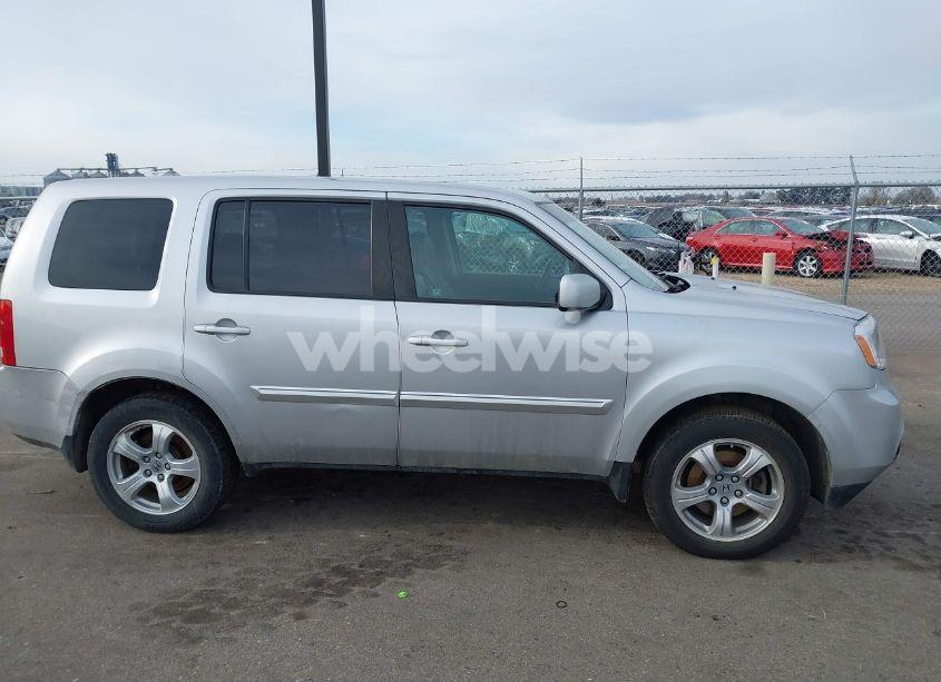 Photo 13 of 2012 Honda Pilot EX-L (VIN 5FNYF4H55CB070253)