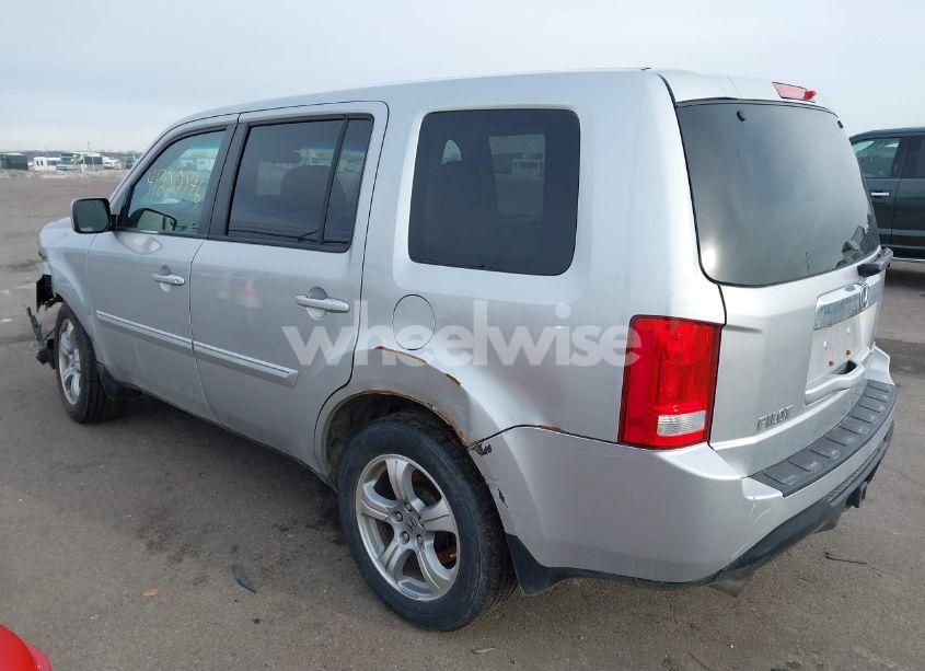 Photo 3 of 2012 Honda Pilot EX-L (VIN 5FNYF4H55CB070253)