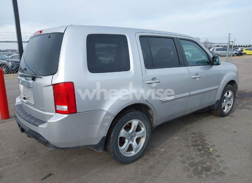 Photo 4 of 2012 Honda Pilot EX-L (VIN 5FNYF4H55CB070253)