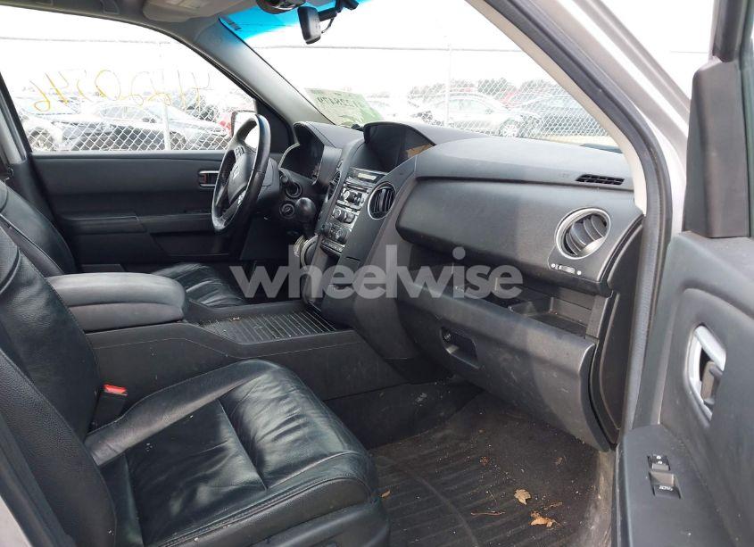 Photo 5 of 2012 Honda Pilot EX-L (VIN 5FNYF4H55CB070253)