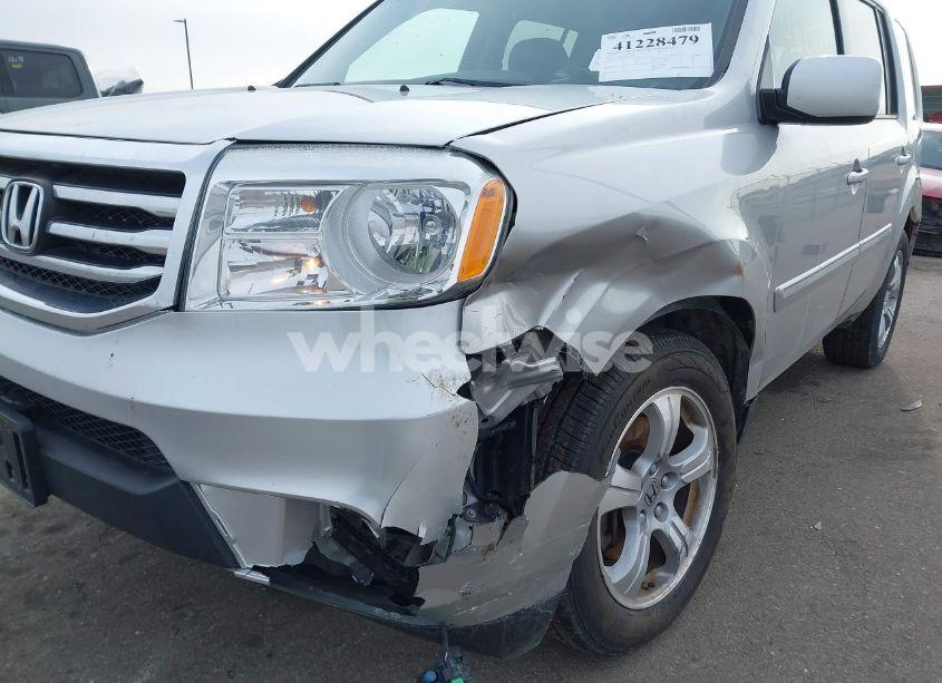 Photo 6 of 2012 Honda Pilot EX-L (VIN 5FNYF4H55CB070253)