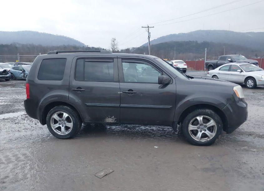 Photo 13 of 2012 Honda Pilot EX-L (VIN 5FNYF4H55CB083097)