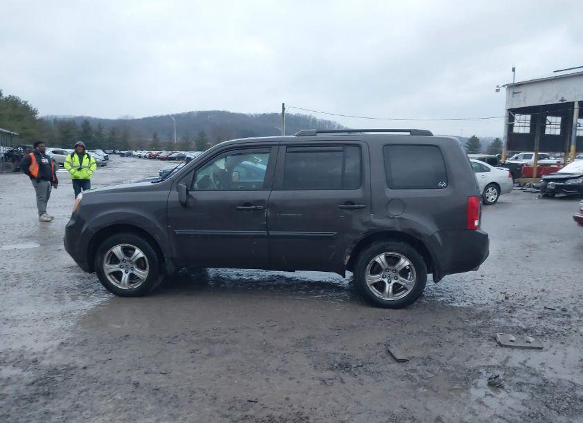 Photo 14 of 2012 Honda Pilot EX-L (VIN 5FNYF4H55CB083097)