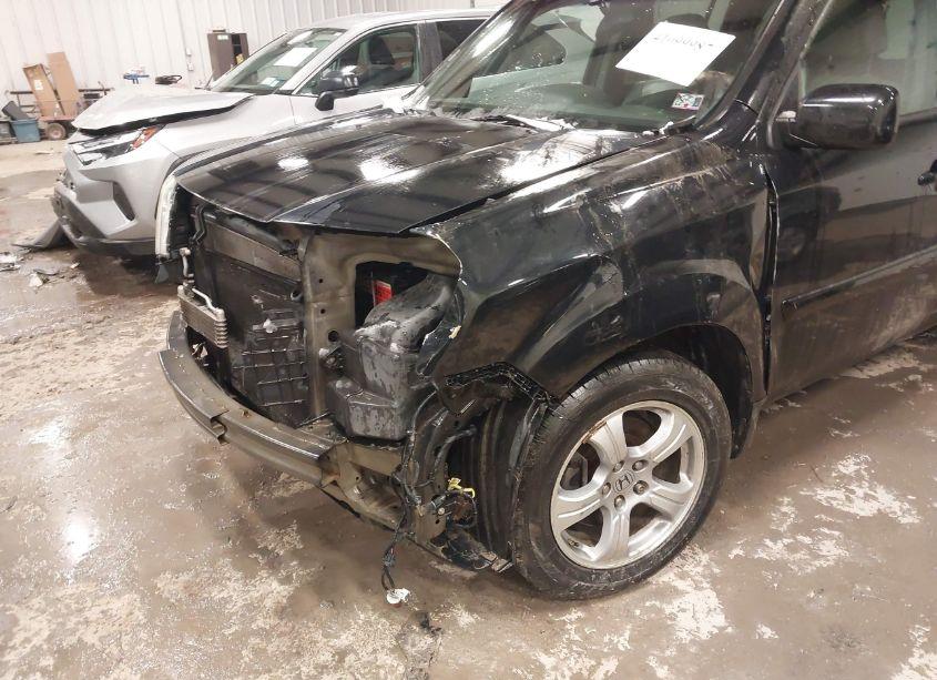 Photo 6 of 2012 Honda Pilot EX-L (VIN 5FNYF4H55CB083200)