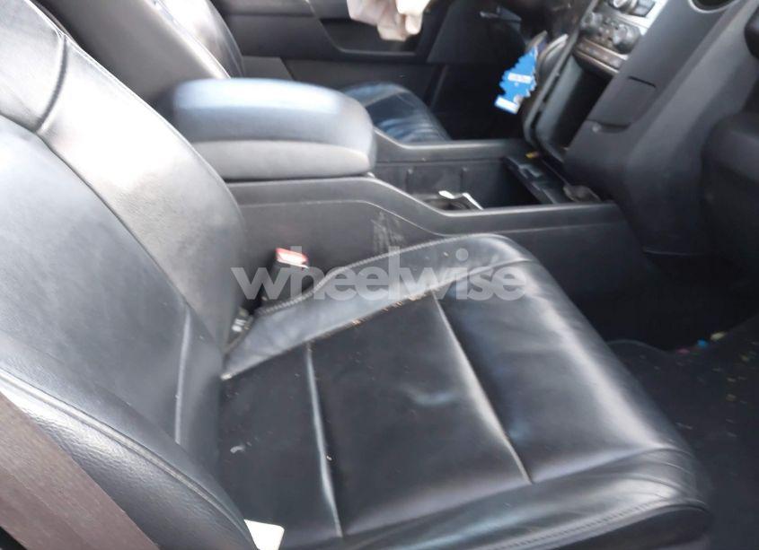 Photo 5 of 2013 Honda Pilot EX-L (VIN 5FNYF4H55DB059352)