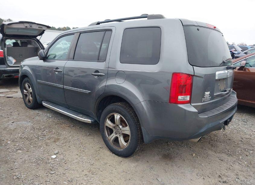 Photo 3 of 2013 Honda Pilot EX-L (VIN 5FNYF4H55DB075373)