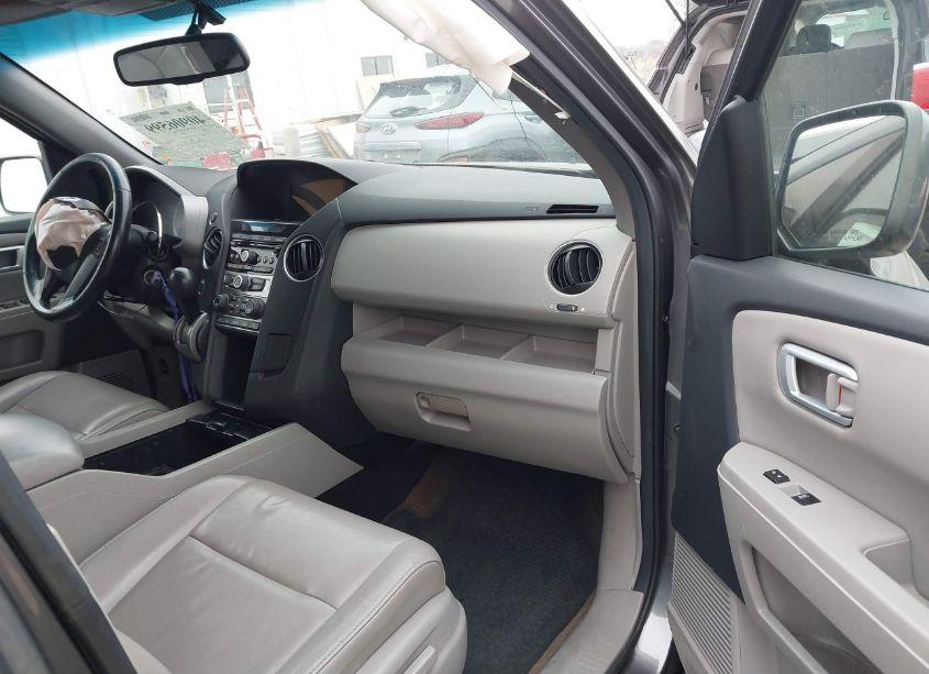 Photo 5 of 2013 Honda Pilot EX-L (VIN 5FNYF4H55DB075373)