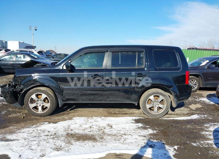 Photo 15 of 2015 Honda Pilot EX-L (VIN 5FNYF4H55FB027004)