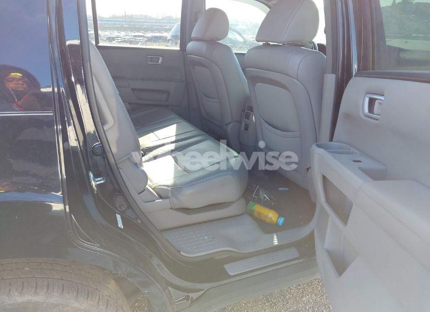 Photo 8 of 2015 Honda Pilot EX-L (VIN 5FNYF4H55FB027004)