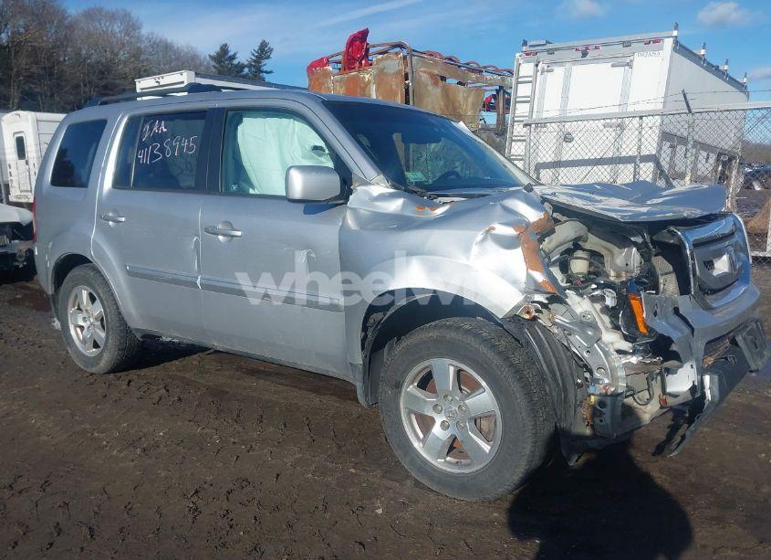 2011 Honda Pilot EX-L (VIN 5FNYF4H56BB028995) main photo