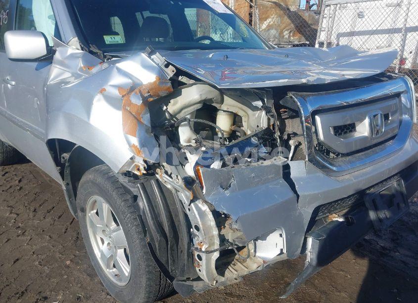 Photo 6 of 2011 Honda Pilot EX-L (VIN 5FNYF4H56BB028995)