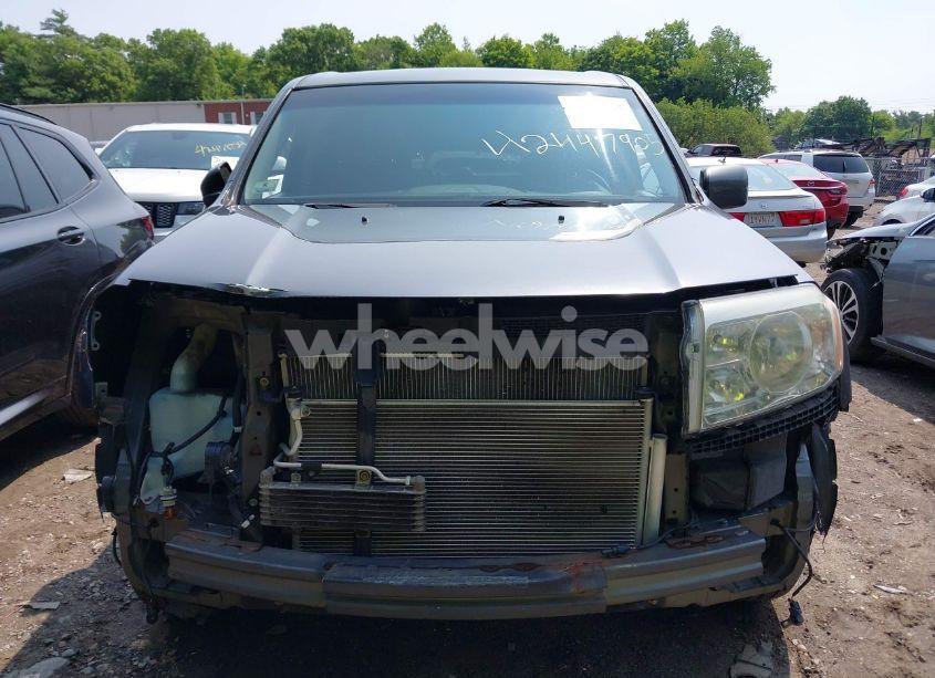 Photo 13 of 2011 Honda Pilot EX-L (VIN 5FNYF4H56BB044677)
