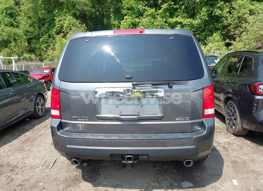 Photo 17 of 2011 Honda Pilot EX-L (VIN 5FNYF4H56BB044677)