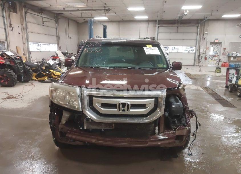 Photo 13 of 2011 Honda Pilot EX-L (VIN 5FNYF4H56BB051404)