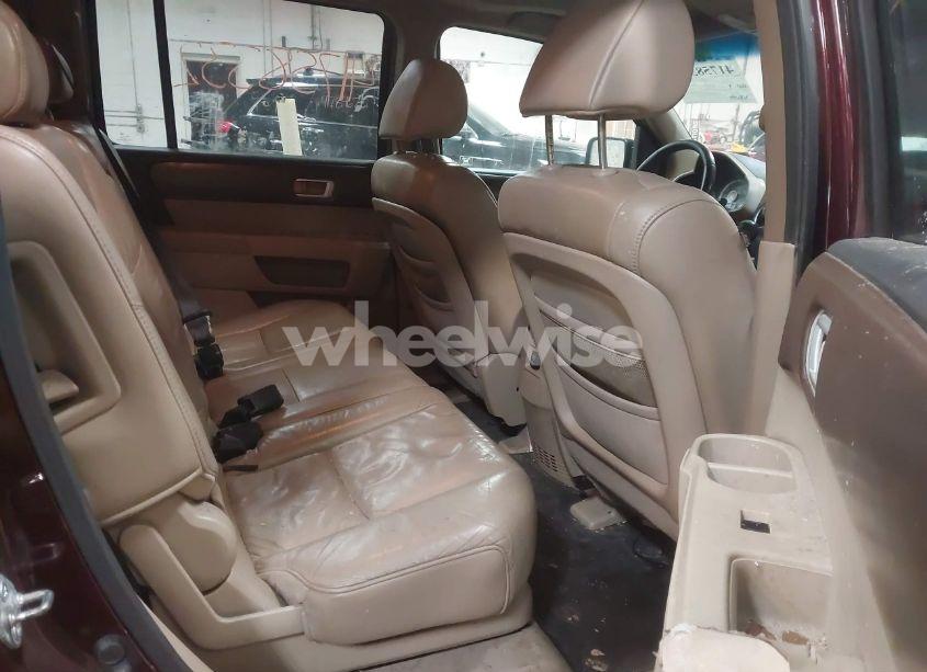 Photo 8 of 2011 Honda Pilot EX-L (VIN 5FNYF4H56BB051404)