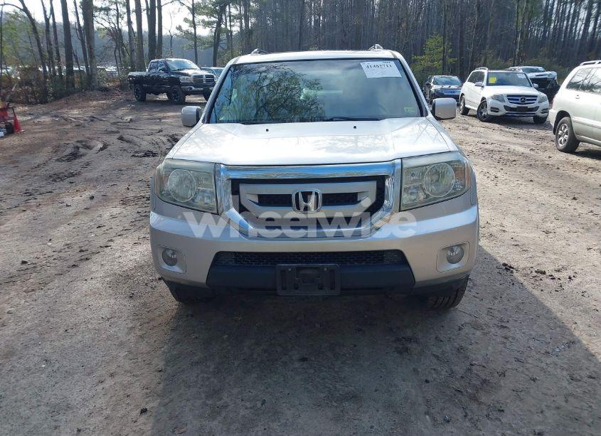 Photo 12 of 2011 Honda Pilot EX-L (VIN 5FNYF4H56BB057851)