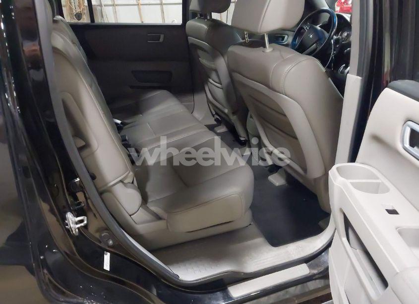 Photo 8 of 2011 Honda Pilot EX-L (VIN 5FNYF4H56BB063553)