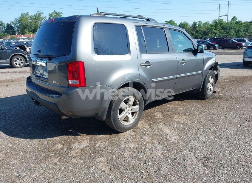 Photo 4 of 2011 Honda Pilot EX-L (VIN 5FNYF4H56BB069918)