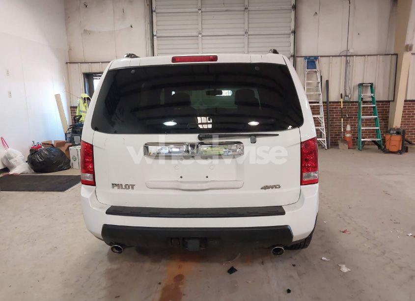 Photo 16 of 2011 Honda Pilot EX-L (VIN 5FNYF4H56BB076688)
