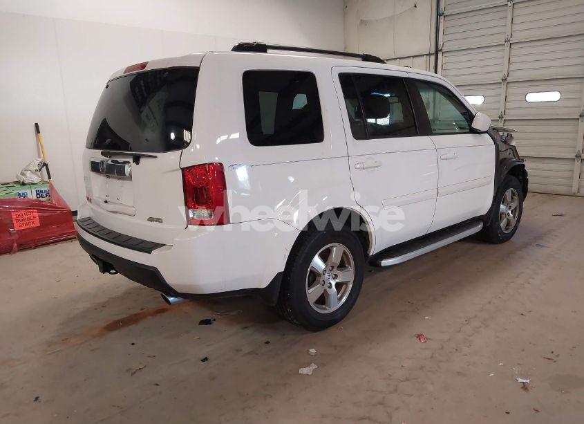 Photo 4 of 2011 Honda Pilot EX-L (VIN 5FNYF4H56BB076688)