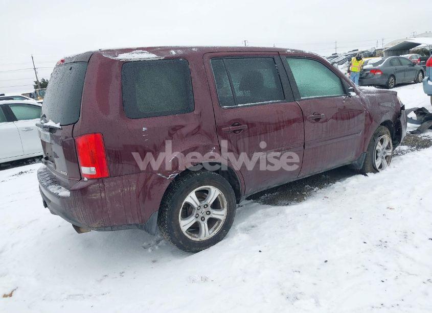 Photo 4 of 2012 Honda Pilot EX-L (VIN 5FNYF4H56CB040310)