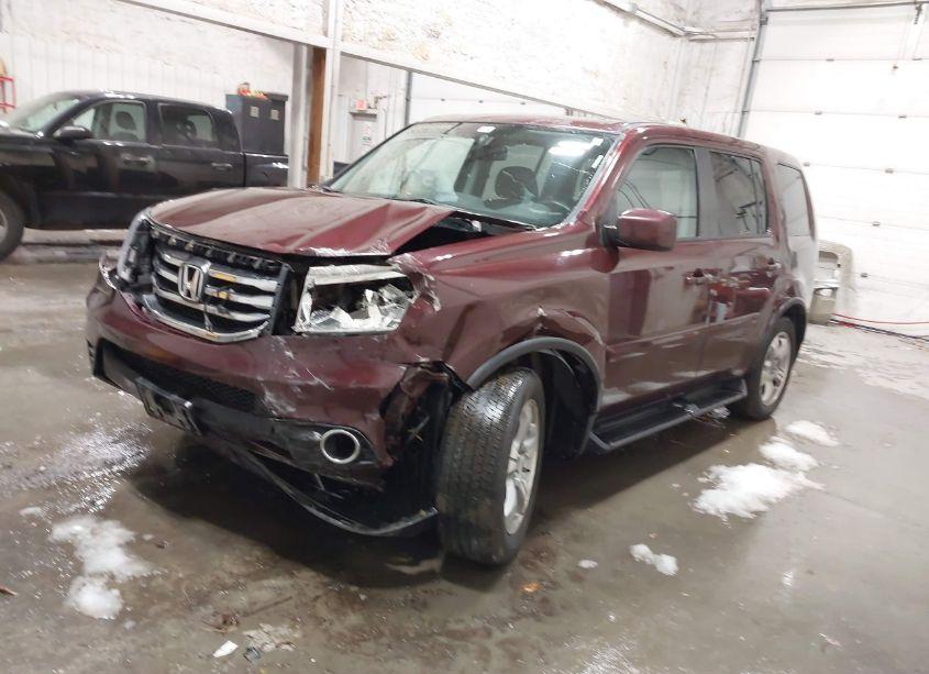 Photo 2 of 2013 Honda Pilot EX-L (VIN 5FNYF4H56DB026635)