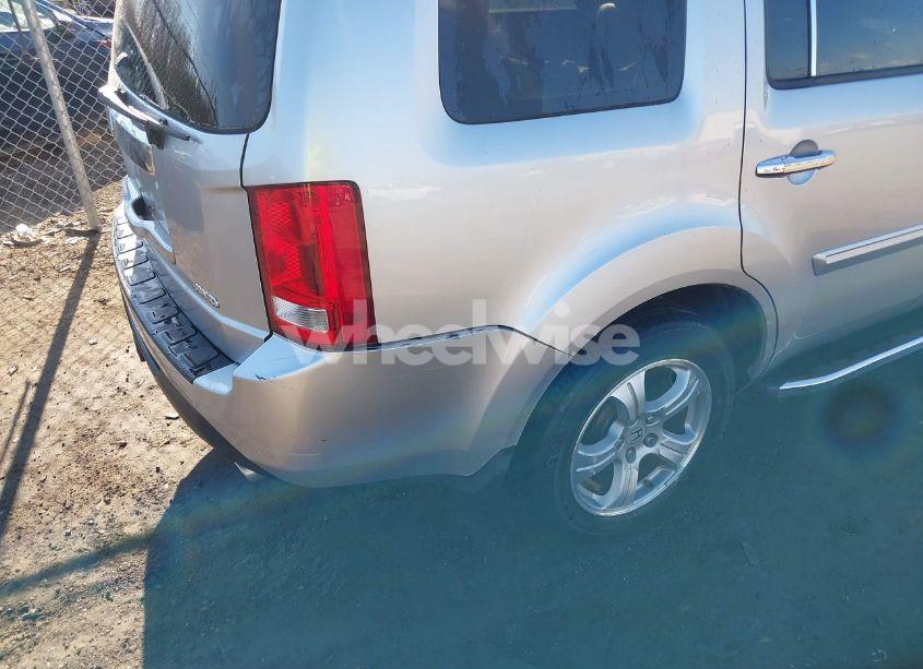 Photo 18 of 2013 Honda Pilot EX-L (VIN 5FNYF4H56DB069002)