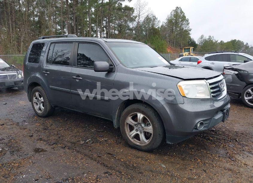 2014 Honda Pilot EX-L (VIN 5FNYF4H56EB040925) main photo