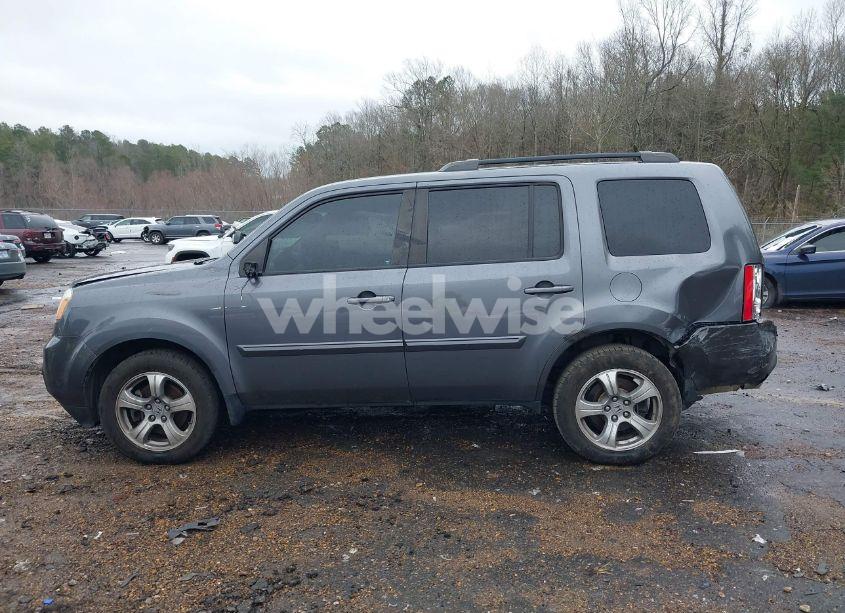 Photo 14 of 2014 Honda Pilot EX-L (VIN 5FNYF4H56EB040925)