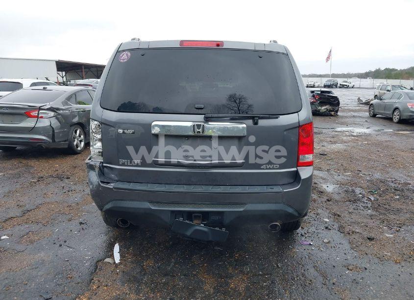 Photo 16 of 2014 Honda Pilot EX-L (VIN 5FNYF4H56EB040925)