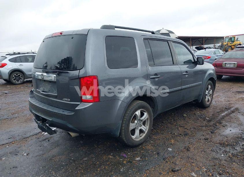 Photo 4 of 2014 Honda Pilot EX-L (VIN 5FNYF4H56EB040925)