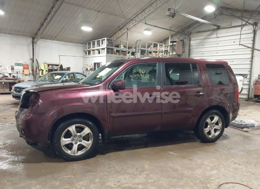 Photo 14 of 2015 Honda Pilot EX-L (VIN 5FNYF4H56FB012687)