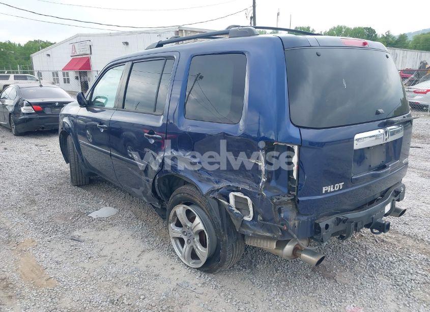 Photo 3 of 2015 Honda Pilot EX-L (VIN 5FNYF4H56FB040909)