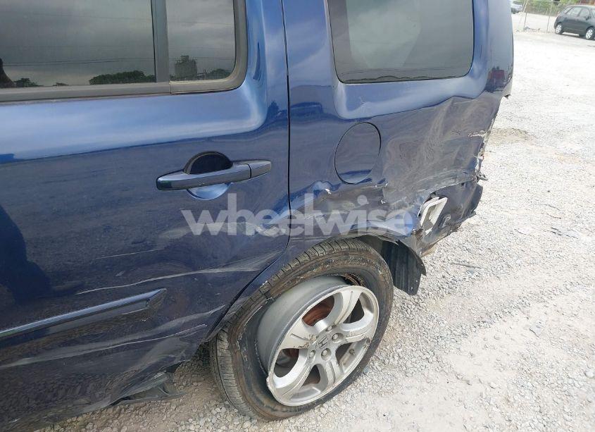 Photo 6 of 2015 Honda Pilot EX-L (VIN 5FNYF4H56FB040909)