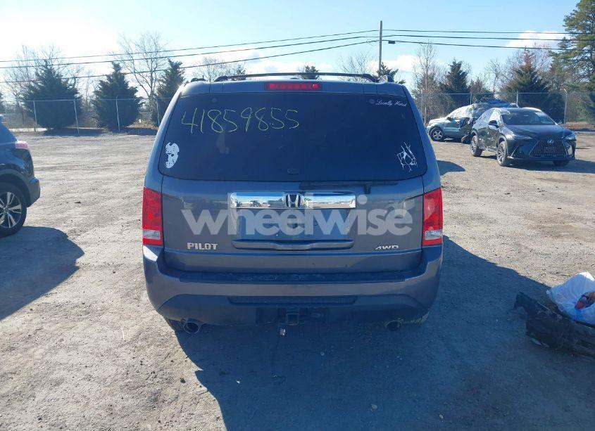 Photo 17 of 2015 Honda Pilot EX-L (VIN 5FNYF4H56FB041834)