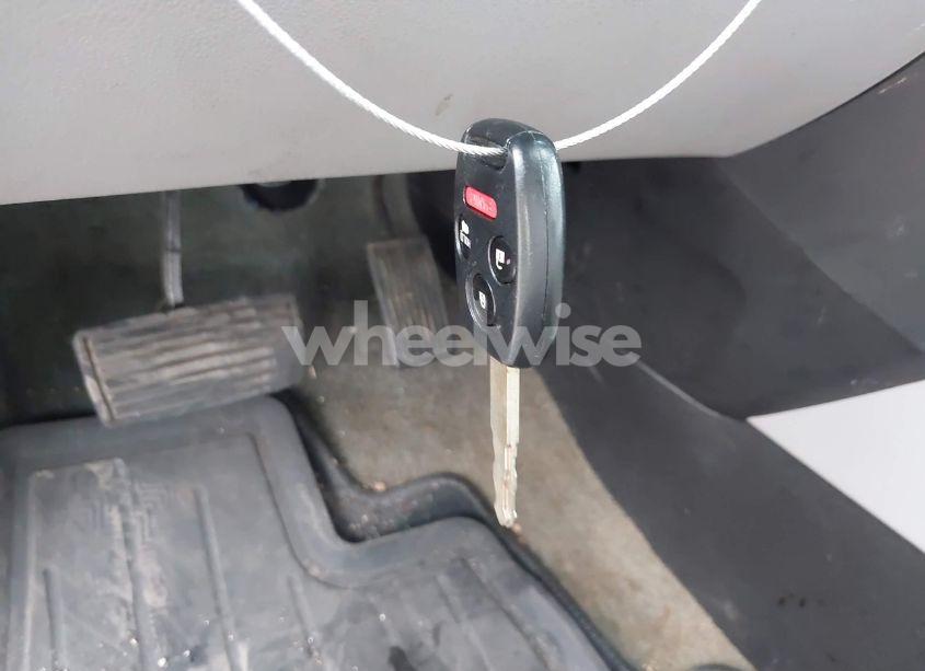 Photo 11 of 2015 Honda Pilot EX-L (VIN 5FNYF4H56FB061663)