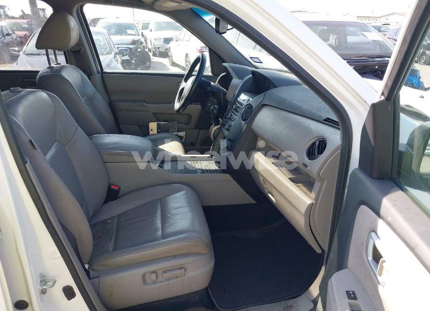 Photo 5 of 2015 Honda Pilot EX-L (VIN 5FNYF4H56FB061663)