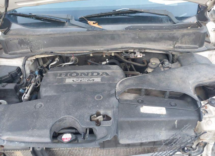 Photo 10 of 2010 Honda Pilot EX-L (VIN 5FNYF4H57AB004462)