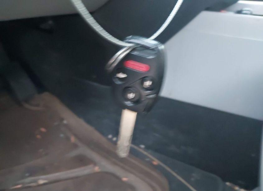 Photo 11 of 2010 Honda Pilot EX-L (VIN 5FNYF4H57AB004462)