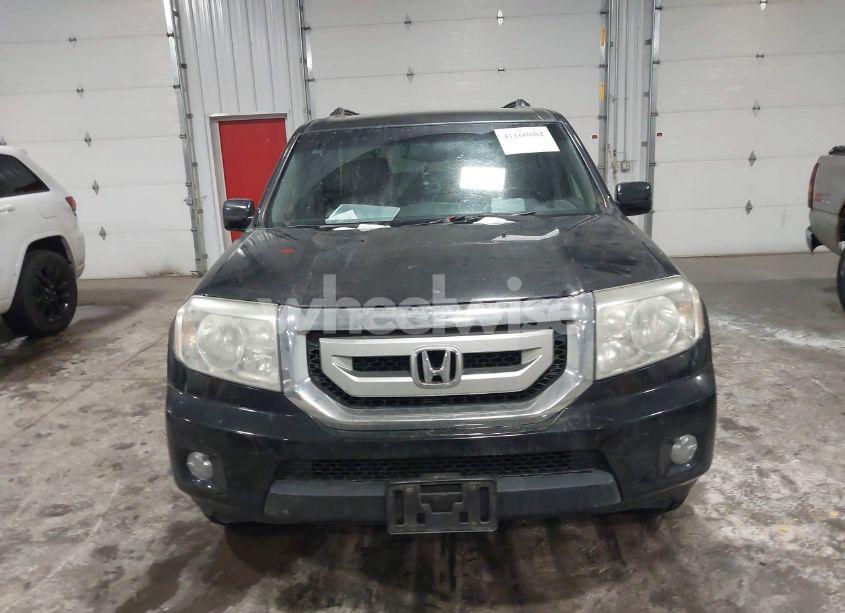 Photo 12 of 2011 Honda Pilot EX-L (VIN 5FNYF4H57BB001191)