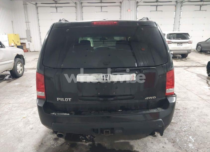 Photo 16 of 2011 Honda Pilot EX-L (VIN 5FNYF4H57BB001191)