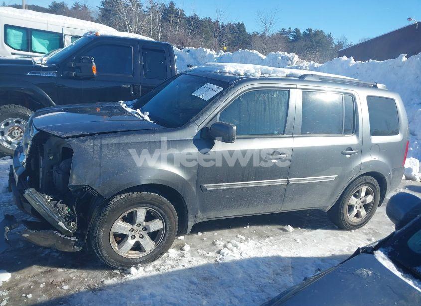 Photo 15 of 2011 Honda Pilot EX-L (VIN 5FNYF4H57BB043554)