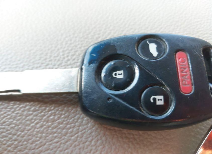 Photo 11 of 2011 Honda Pilot EX-L (VIN 5FNYF4H57BB050990)