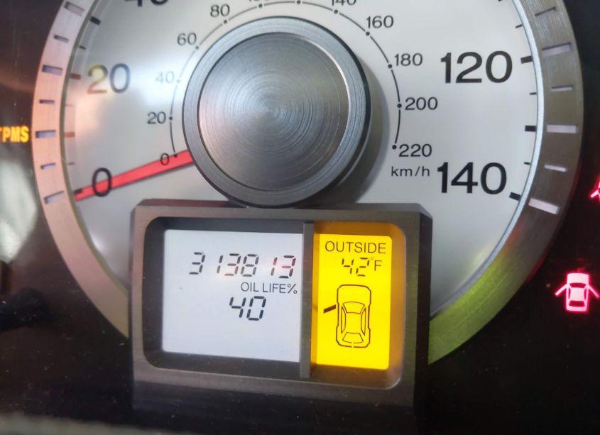 Photo 15 of 2011 Honda Pilot EX-L (VIN 5FNYF4H57BB050990)