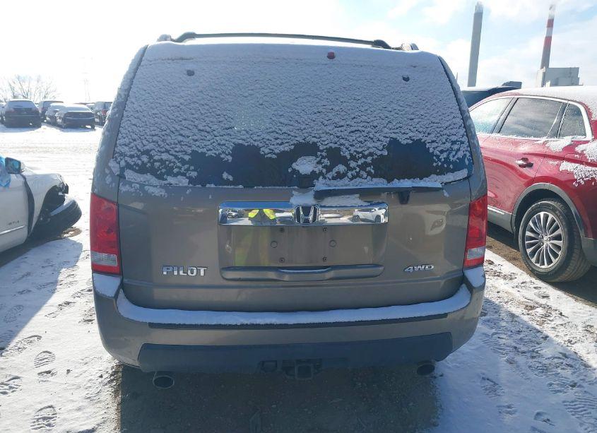 Photo 16 of 2011 Honda Pilot EX-L (VIN 5FNYF4H57BB050990)