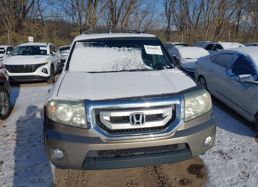Photo 17 of 2011 Honda Pilot EX-L (VIN 5FNYF4H57BB050990)